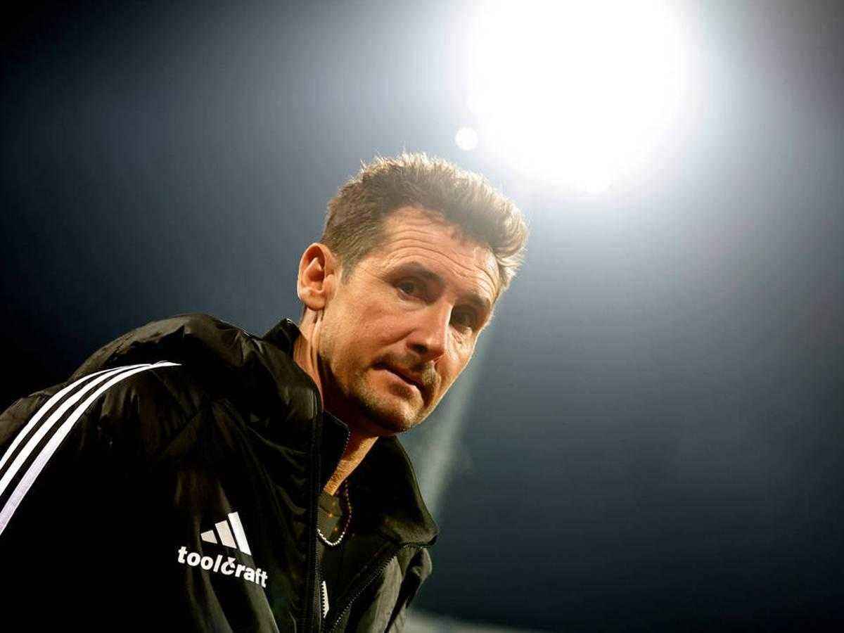 Miroslav klose bleibt trainer beim 1. fc nürnberg – vertrag verlängert