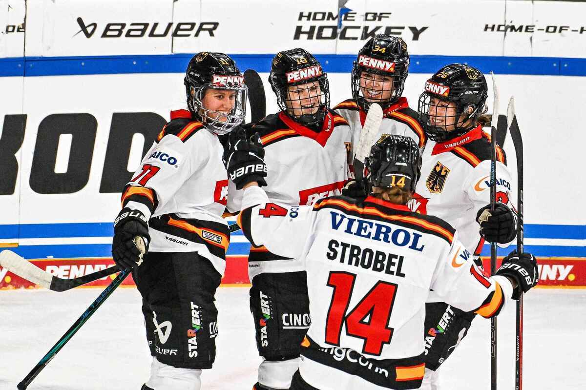 Mit 16 zu olympia: mathilda heine und das deutsche eishockey-team