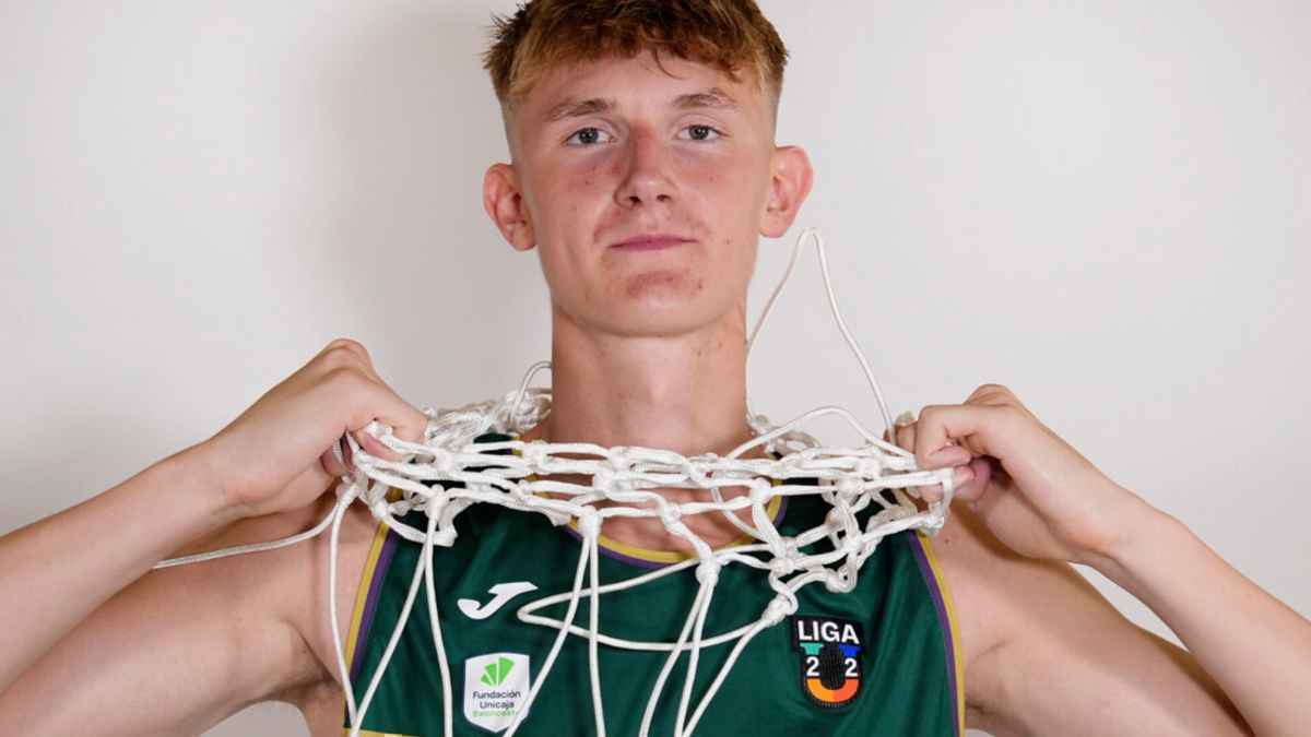 Moller besiegt krebs: comeback in liga u und ncaa-ziel!