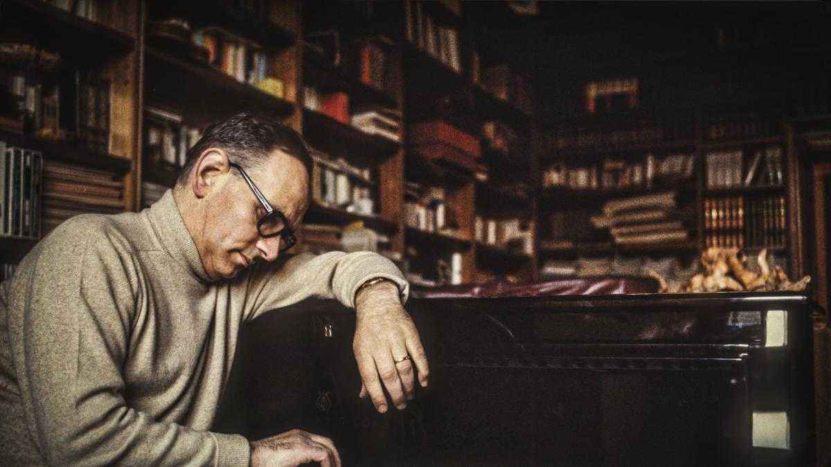 Morricone: vom fußball-nachwuchs zum wm-hymnus!