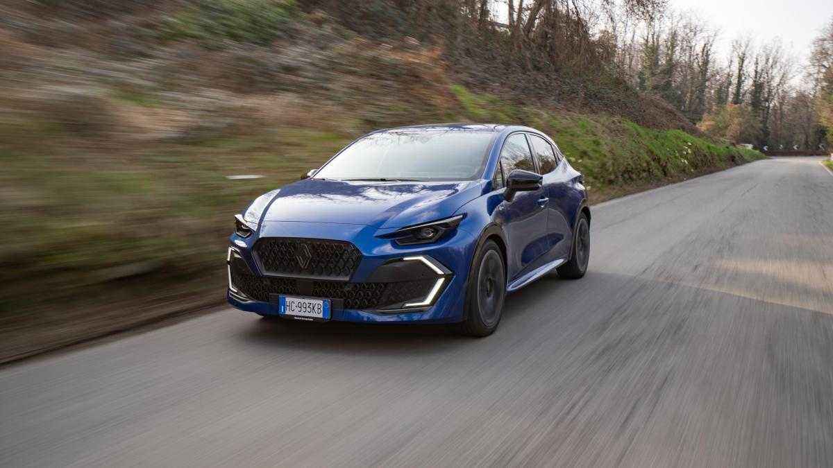 Neue clio 2026: renault schickt den kleinen hybrid mit 160 ps ins rennen