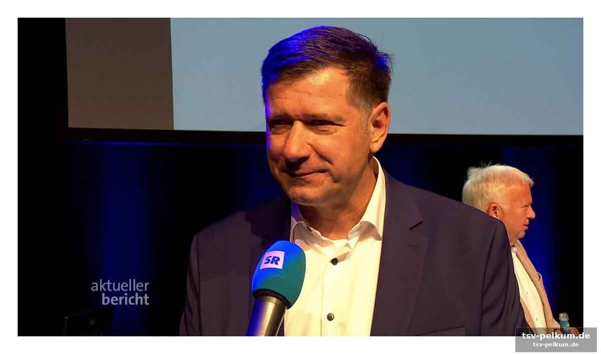 Umbildung im präsidium: zwei vizepräsidenten und neue kommission