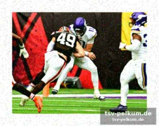 Tetairoa mcmillan: offensive rookie of the year