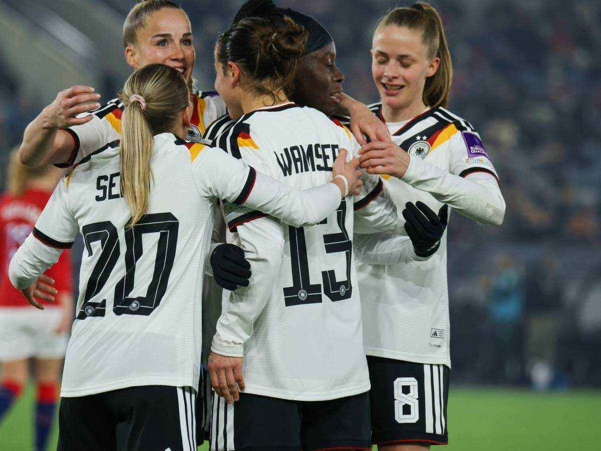 Norwegen-show: dfb-frauen feiern kantersieg und berger wehrt jeden sturm ab