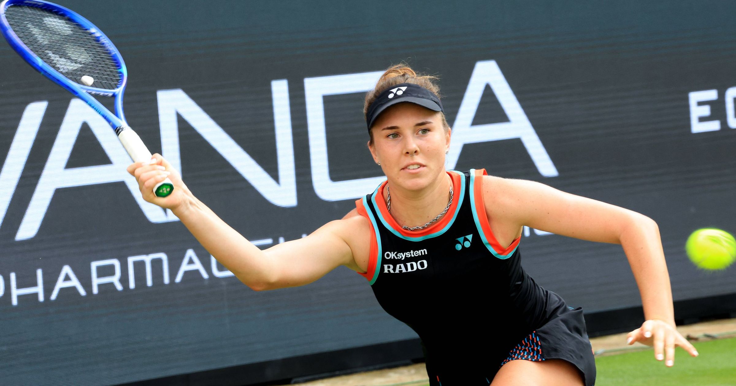 Noskova triumphiert in berlin – dramatisches finale nach unwetter!
