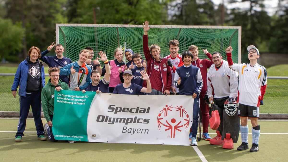 Nürnberg: hockey-team "specials" bricht barrieren und feiert erfolge