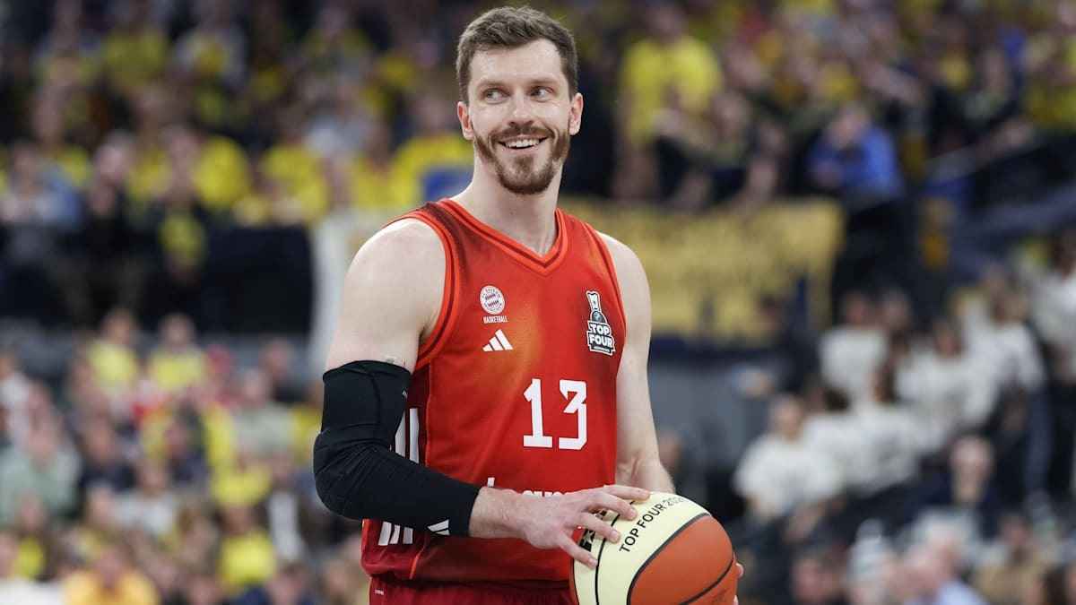 Obst krönt seine karriere: bbl-mvp nach 20 jahren!
