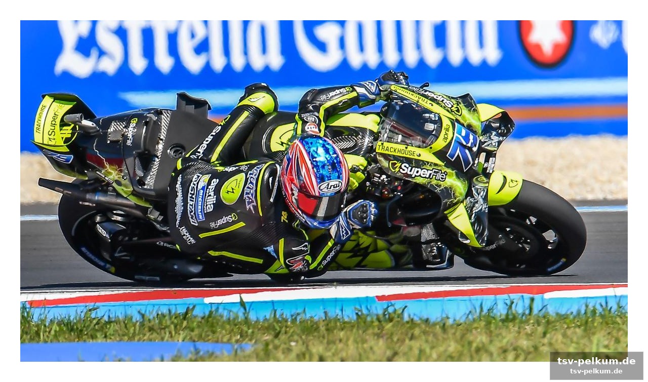 Rossi als zuschauer mit brembo-storys