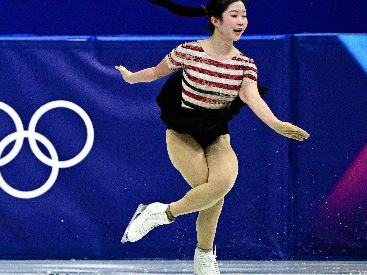 Olympia eisbahn: japan dominiert, sauter kämpft sich ins finale