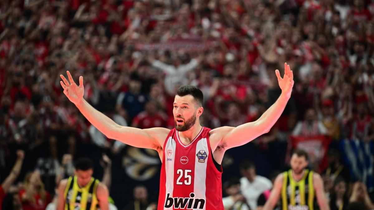 Olympiakos stürmt ins finale: fenerbahce demütig geschlagen!