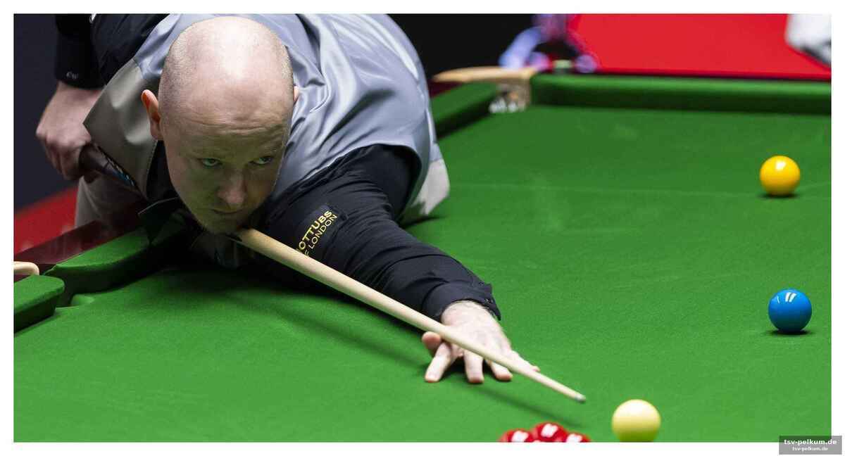 Selby setzt sich durch, jones kämpft
