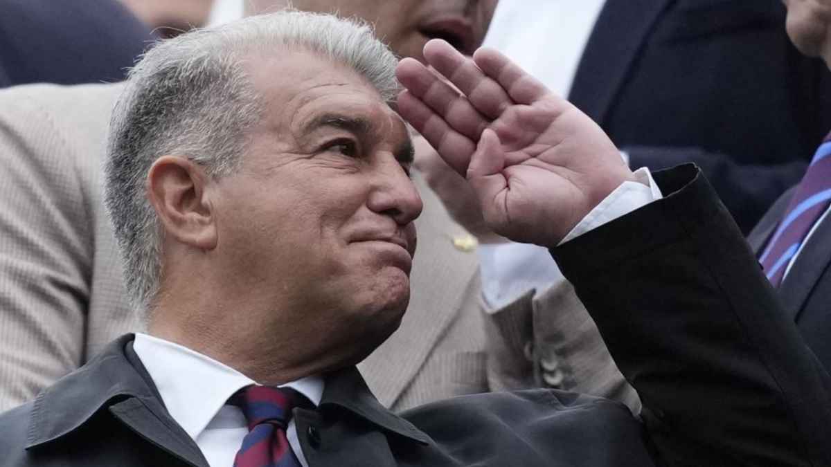 Papst franziskus besucht barcelona: überraschendes treffen mit laporta