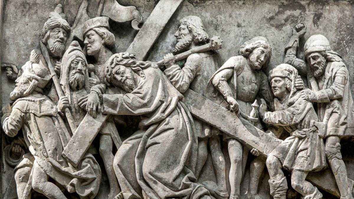 Papst leo xiv. zelebriert kreuzweg am kolosseum – ein historisches ereignis