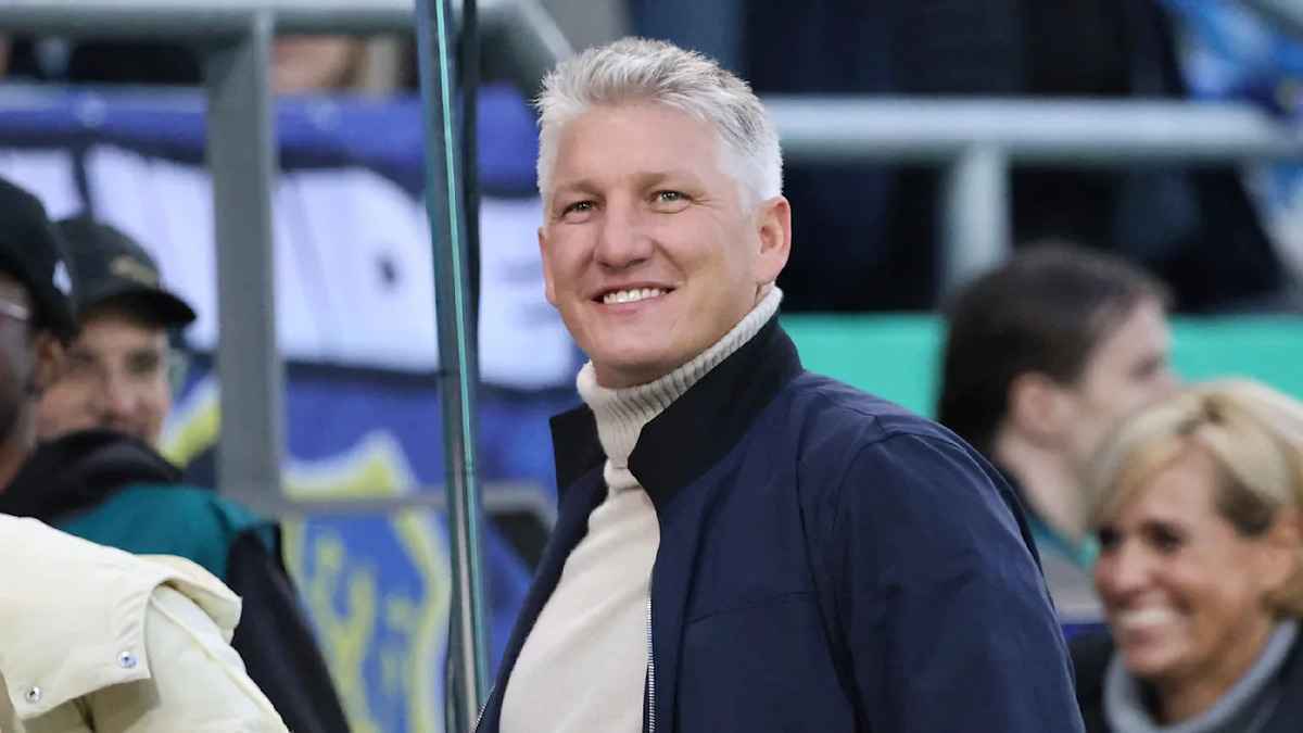 Pavlovic: schweinsteiger sieht bayern-talent als führungsspieler!