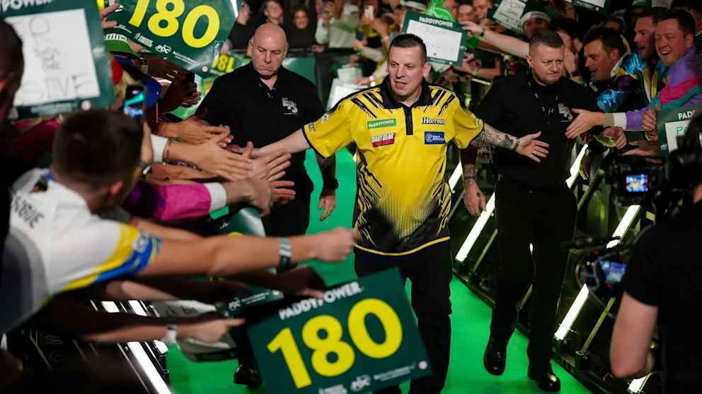 Pikachu Schock! Pietreczko kämpft sich in die Darts-WM Runde der Acht!