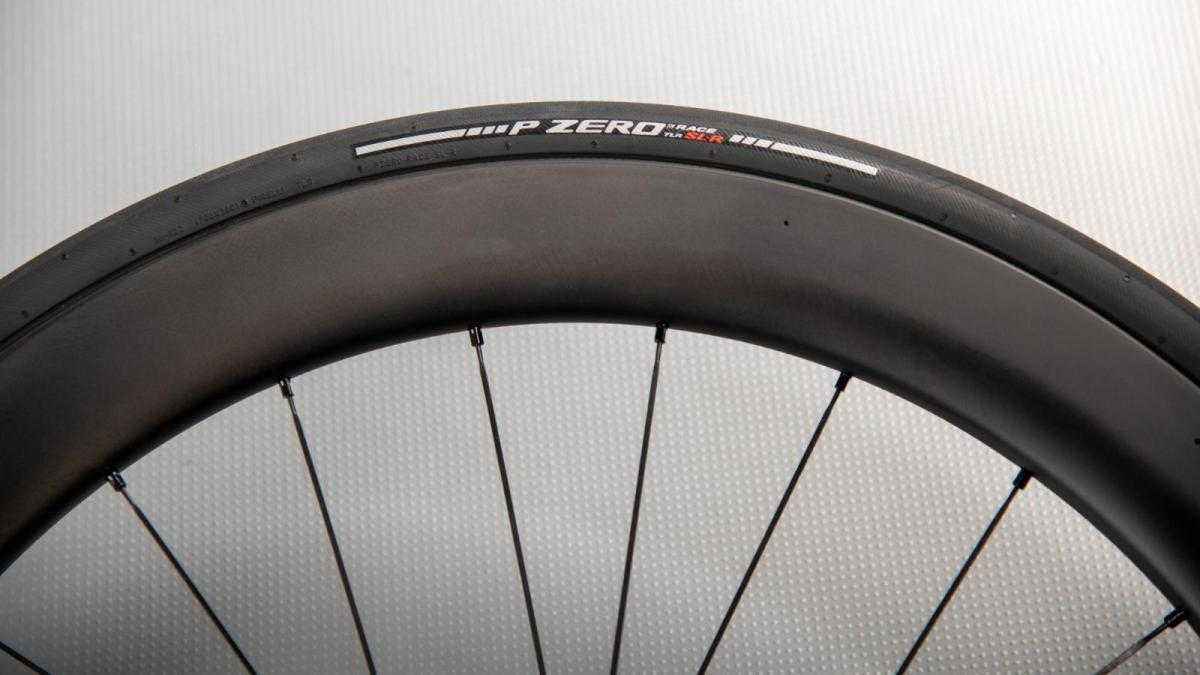 Pirelli p zero race tlr sl-r: der neue tubeless-hammer für die strasse!