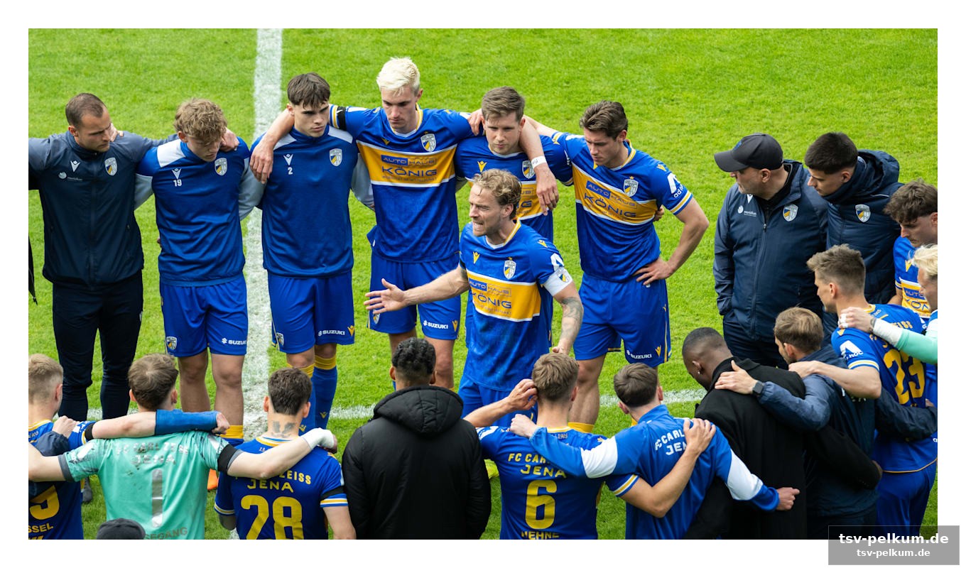 Derbys, tradition und david gegen goliath