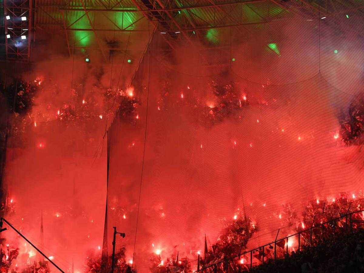 Pyro-aktion im derby: 1. fc köln muss empfindliche strafe zahlen