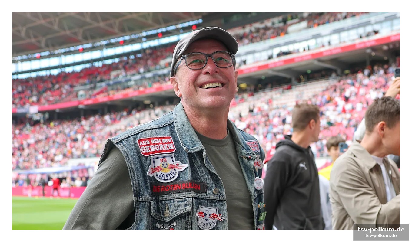 Der mann im fan-look: rangnick präsentiert sich neu