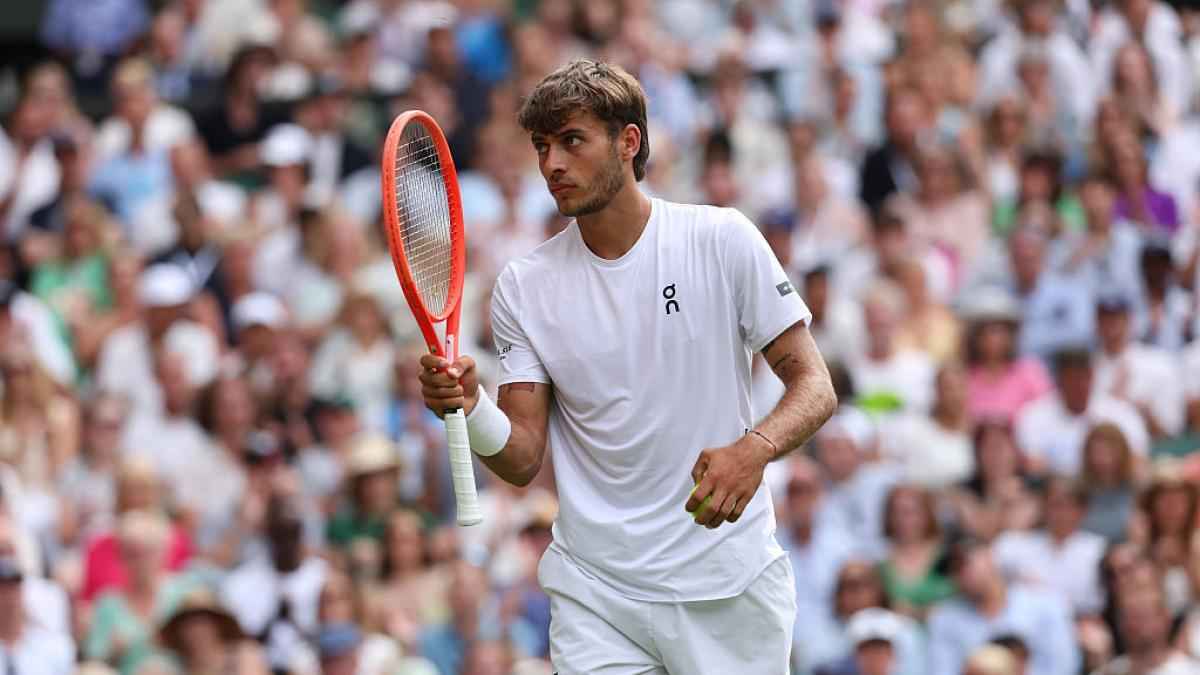 Raserei auf dem rasen: italiens tennis-stars im sommer-check!
