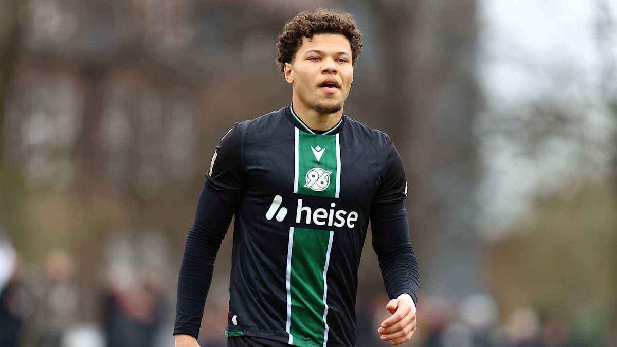 Rassistischer spott bei regionalligaspiel: hannover 96 reagiert mit klarstellung