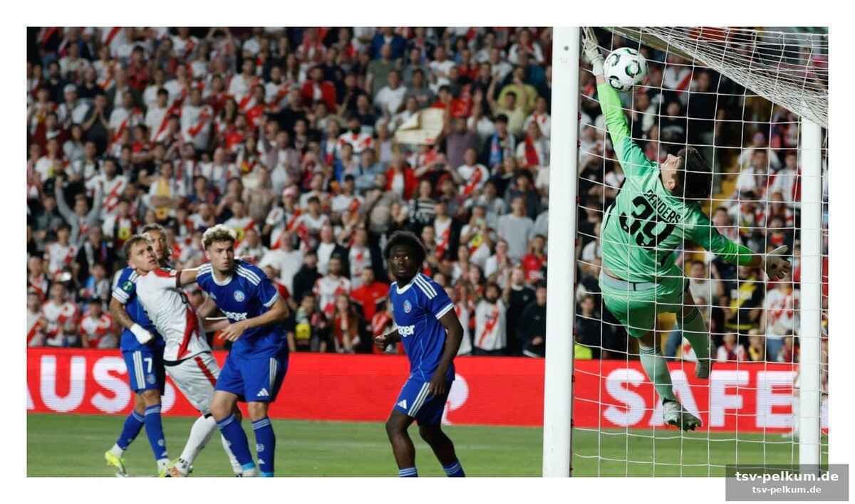 Die fans feiern, die arbeit geht weiter