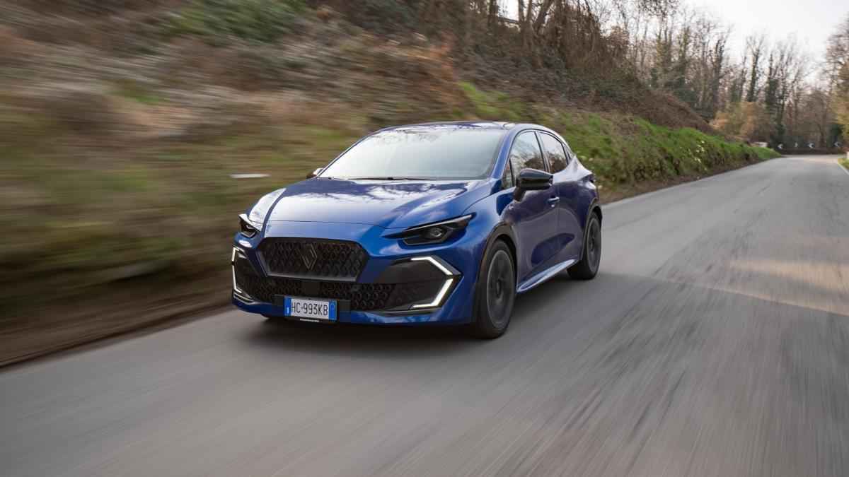 Renault: starker umsatzanstieg trotz sinkender verkaufszahlen – was steckt dahinter?