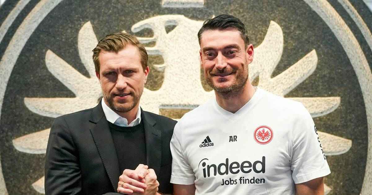 Riera-ausbruch bei eintracht frankfurt: krösche relativiert heftige kritik