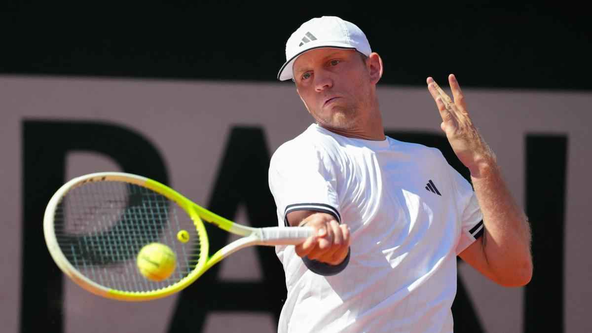 Roland garros-eklat: trainer flieht nach miami!