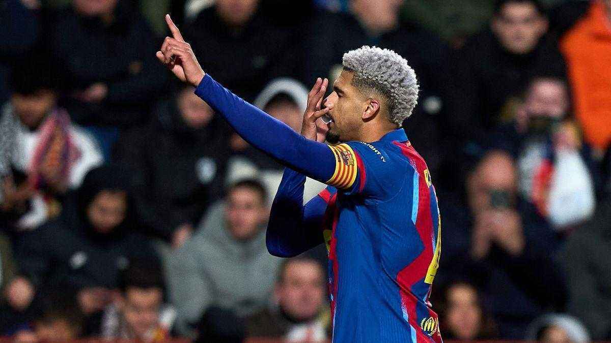 Ronald araújo spricht offen über psychische probleme und seine auszeit beim fc barcelona