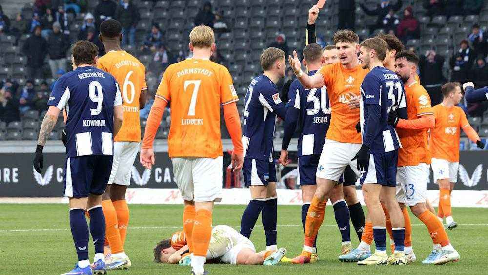 Rote karte für kownacki: hertha legt einspruch ein – drei spiele sperre vom dfb