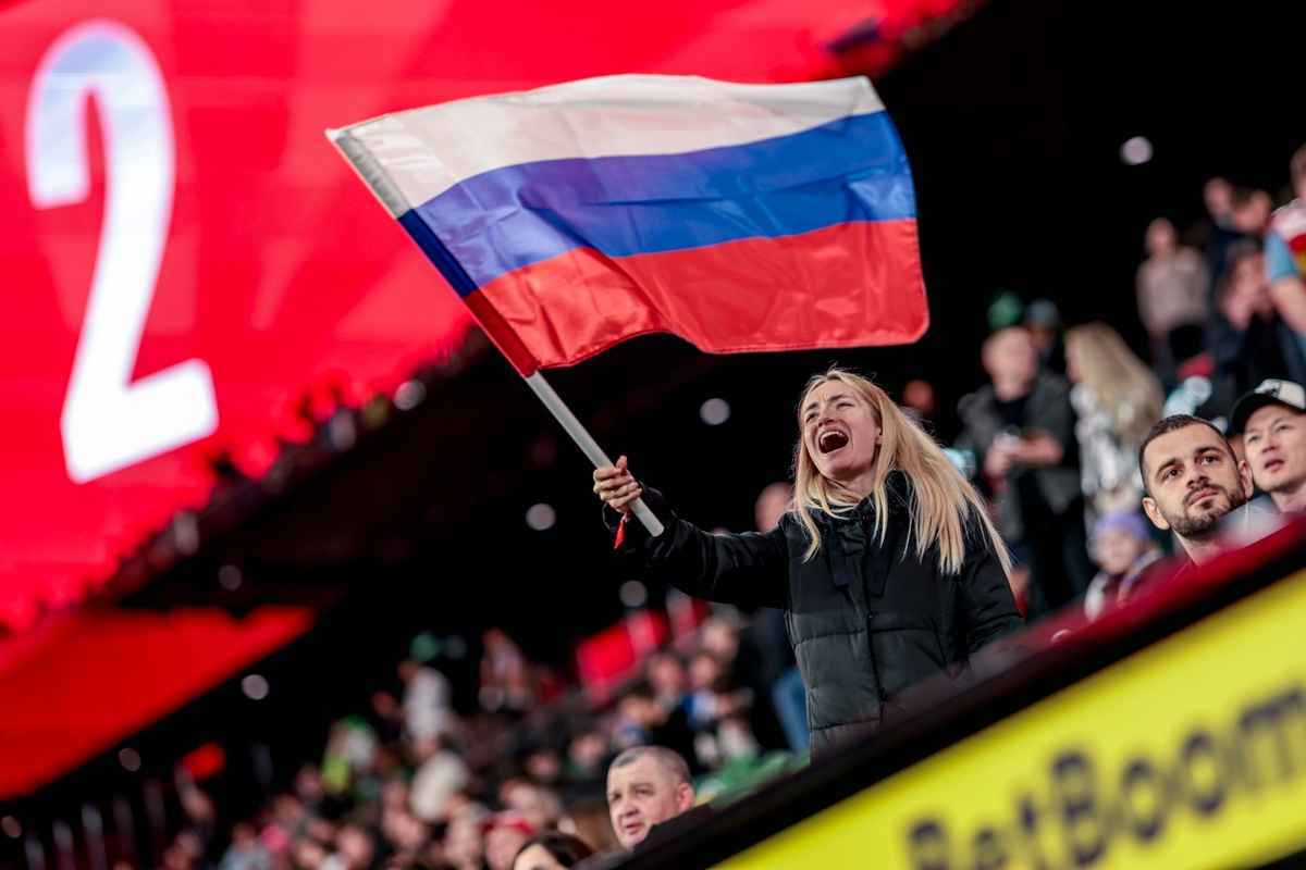 Russischer fußball im politischen kreuzfeuer: ein ausnahmezustand