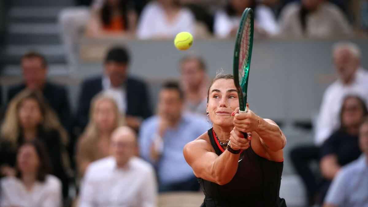 Sabalenka dominiert osaka: thriller-sieg in roland garros!