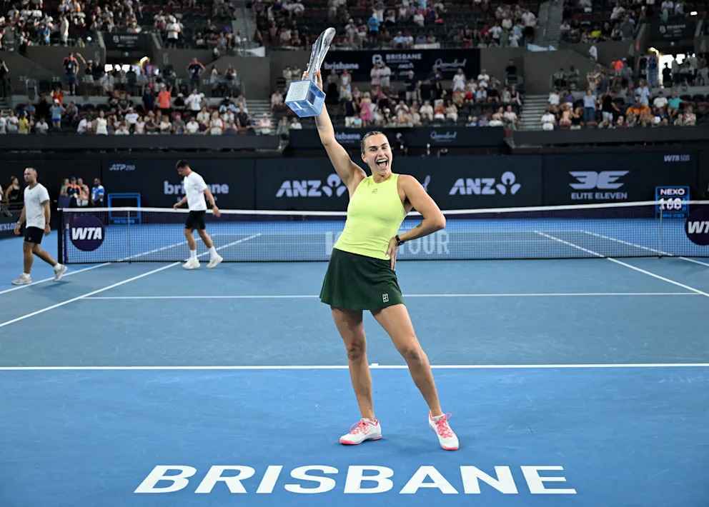Sabalenka schockt mit Kuss-Geste nach dominantem Sieg – Ist das eine Provokation?
