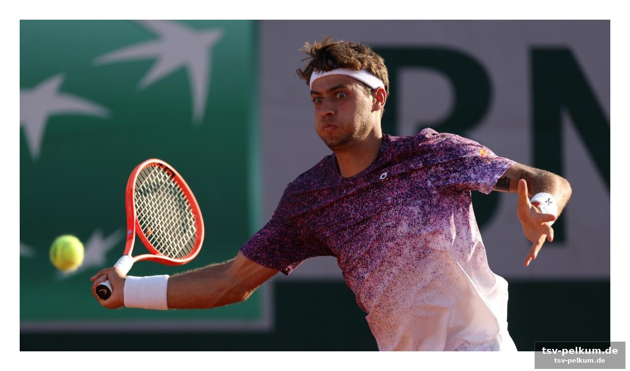 Sabalenka jagt den ersten satz vor der hitzewand