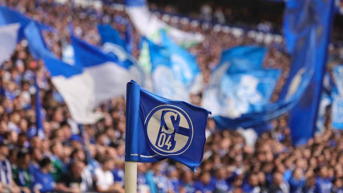 Schalke-aufstieg: mehr als nur bier und bratwurst?
