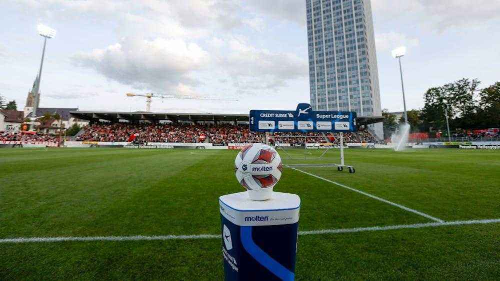 Schneebedeckte schützenwiese: nachholspiel winterthur gegen st.gallen findet statt