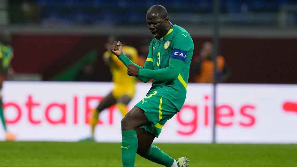 Schock für Senegal! Koulibalys Platzverweis trübt Achtelfinal-Qualifikation