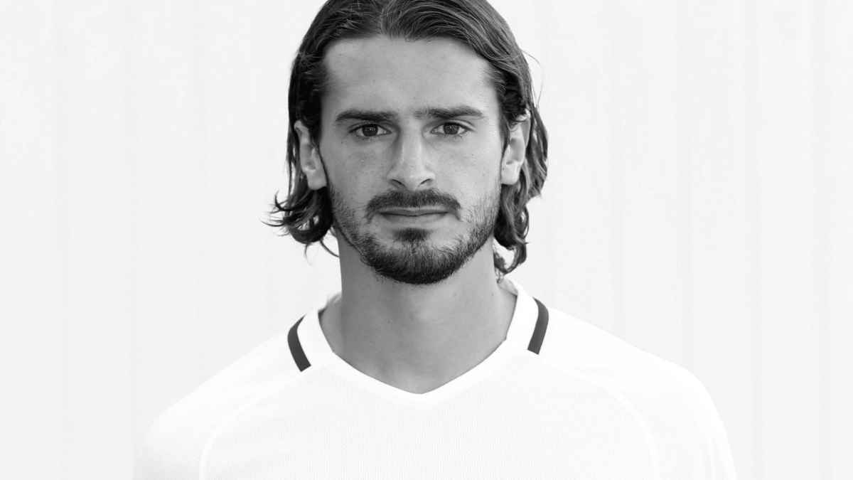 Schock in der fußballwelt: griechischer nationalspieler oikonomou tot!