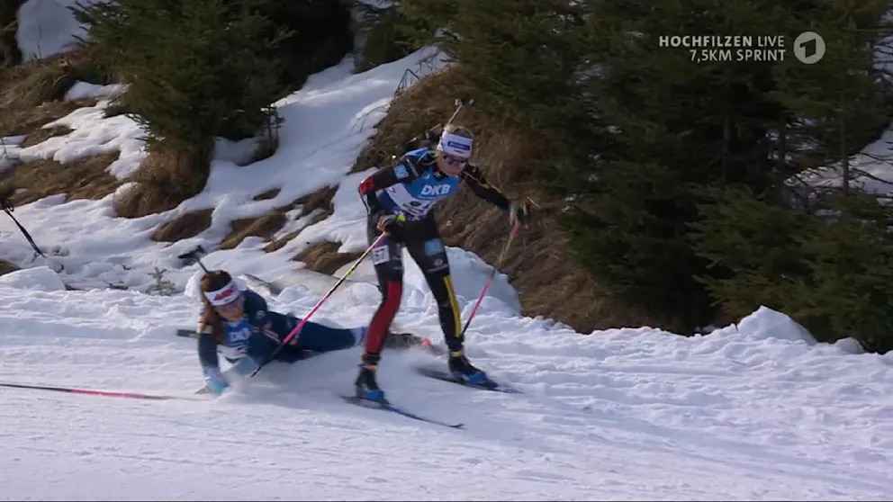 Schock in Hochfilzen: Biathlon-Starin stürzt – und zieht die anderen mit in den Fall!