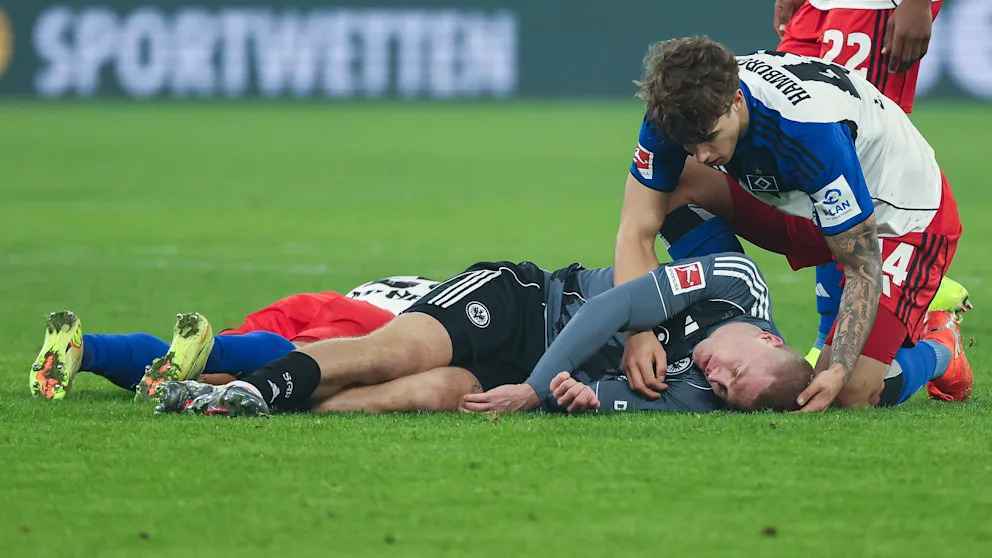 Schock-Crash! Kristensen liegt regungslos am Boden – Was geschah wirklich?