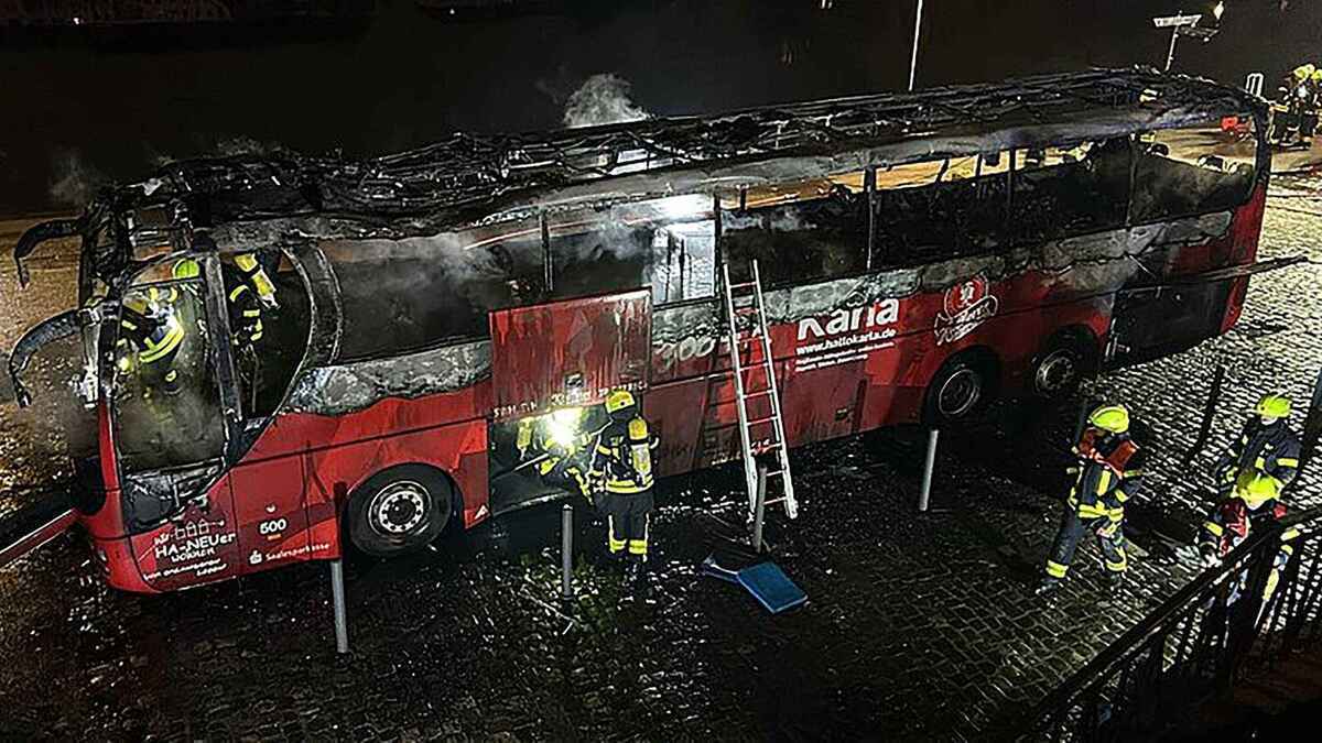 Schockierende nachricht: bus des halleschen fc in brand gesetzt!