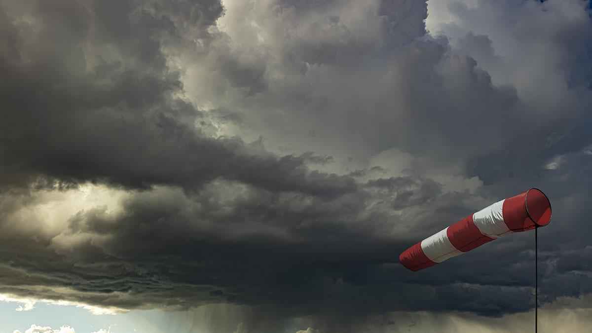 Schockwetter über italien: stürme und unwetter ziehen auf!