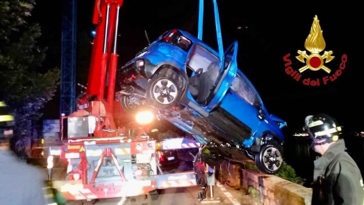 Schrecklicher unfall am comer see: mann stirbt, junge frau überlebt