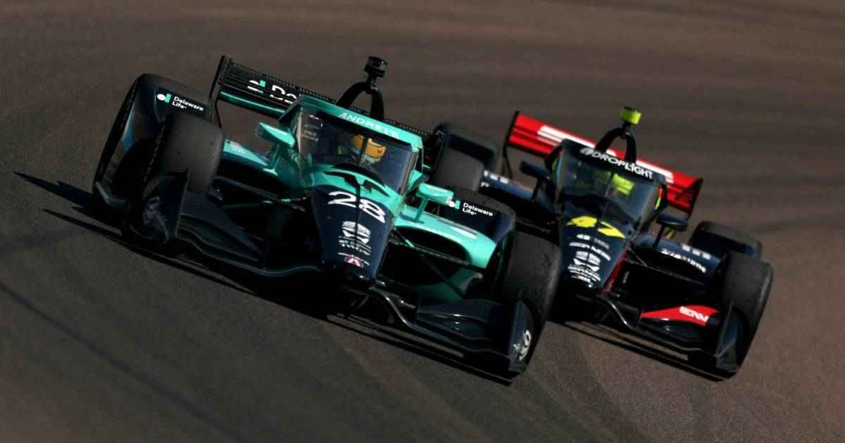 Schumacher verpasst top-resultat: kollision kostet ihn in indianapolis die chance