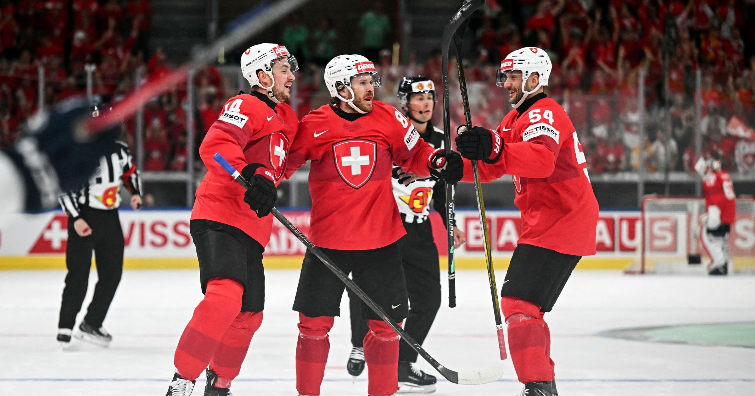 Schweiz stürmt ins finale: kantersieg gegen norwegen!