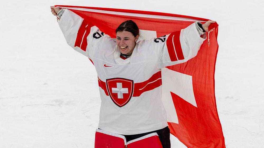 Schweizer eishockey-frauen feiern bronze – brändli zur besten torhüterin gewählt