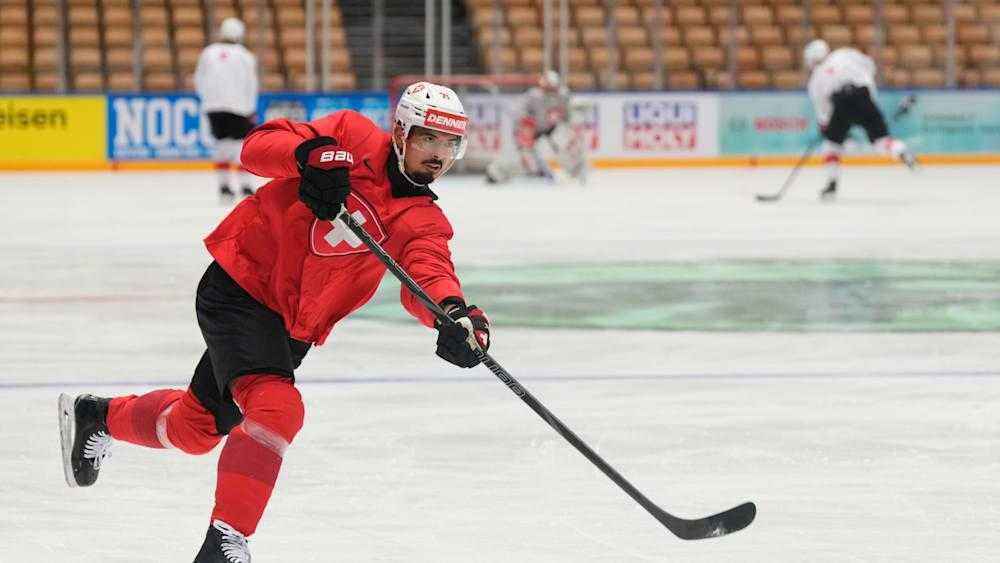 Schweizer eishockey-team mit nhl-stars bei olympia – siegentaler und fiala loben fischer