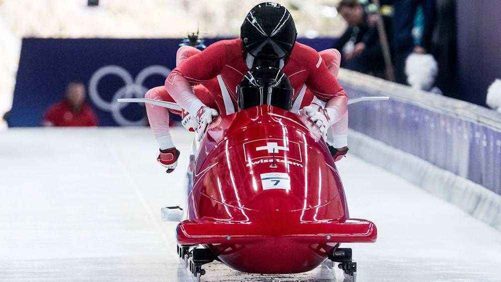 Schweizer viererbob-team sensationell zu bronze in italien