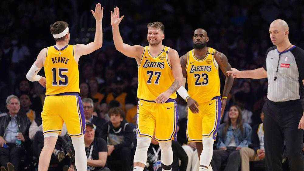Schwere ausfälle bei den lakers: lebron james, doncic und reaves fehlen gegen die spurs